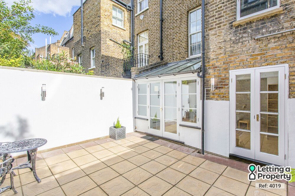 Property photo 3 of 11