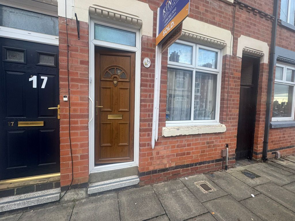 Property photo 1 of 15 3 Bedroom Terraced House For Rent In Highfields