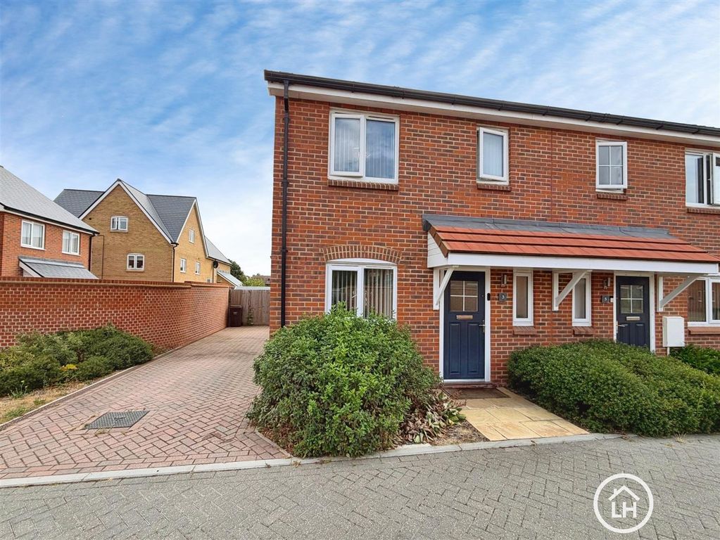 Property photo 1 of 10 External
