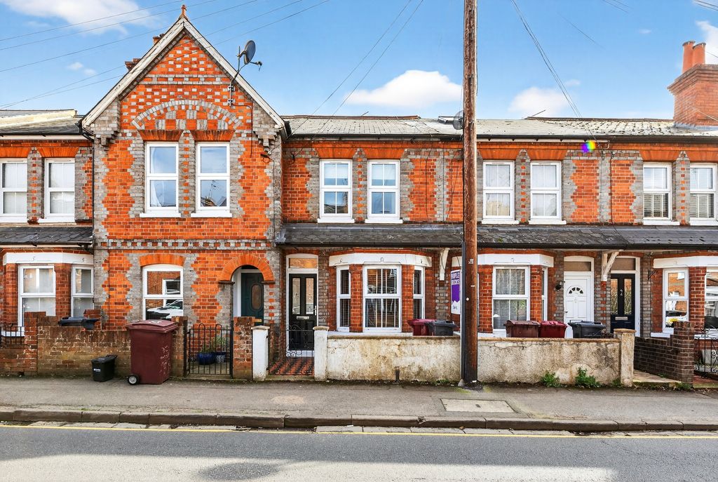 Property photo 1 of 21