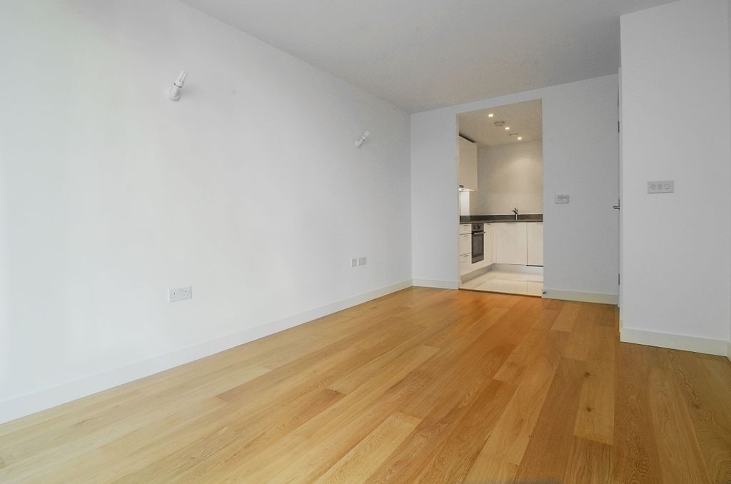 Property photo 2 of 5 Living Room