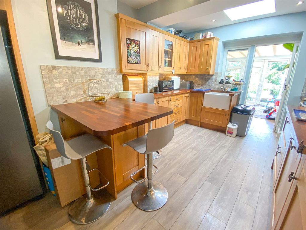 Property photo 3 of 13 Img_5696.Jpg