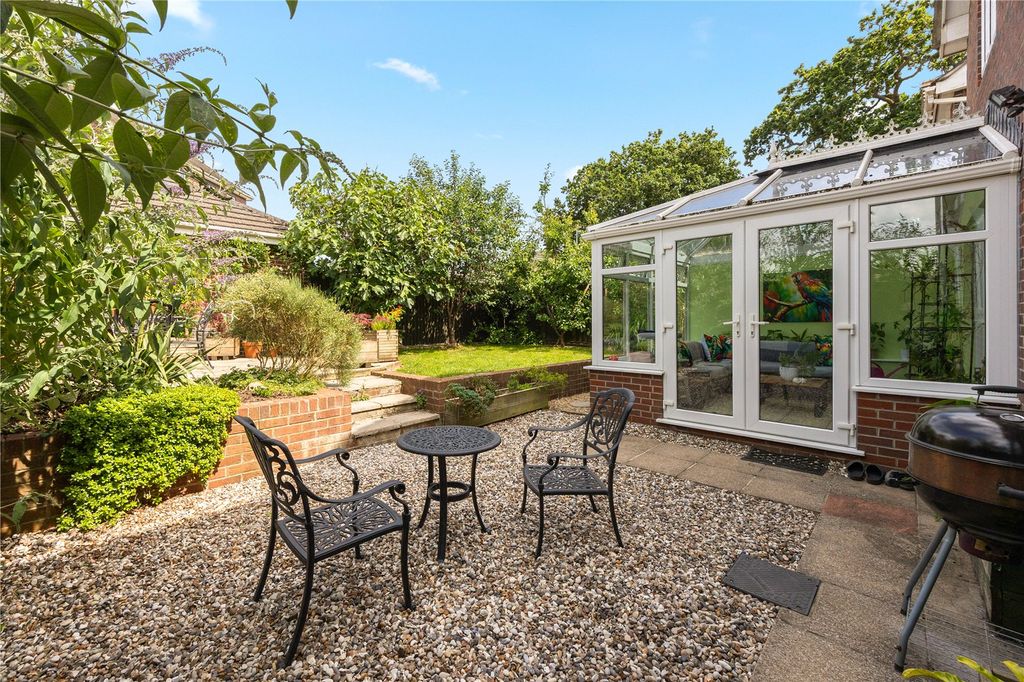 Property photo 1 of 26 Picture No. 28