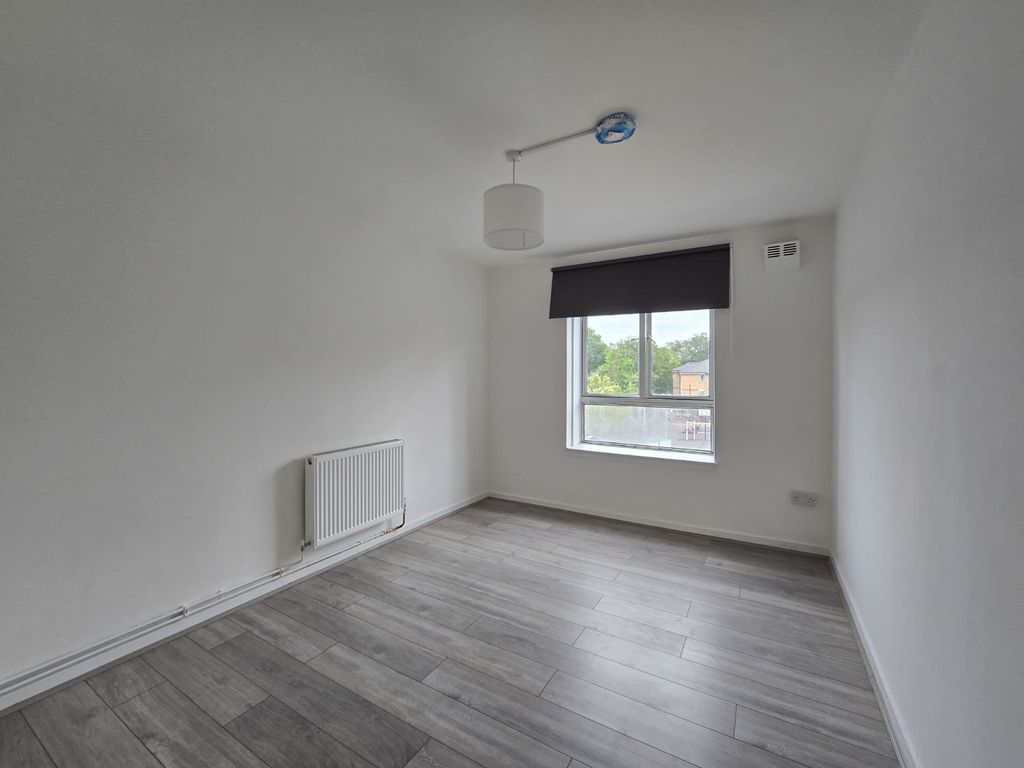 Property photo 3 of 13 Picture No. 06