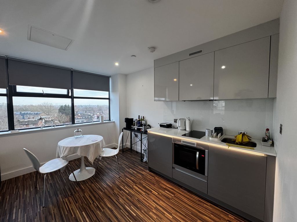 Property photo 3 of 14 Westpo9474754Img_2262.Jpg