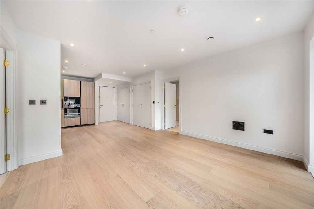 Property photo 2 of 20 Picture No. 02