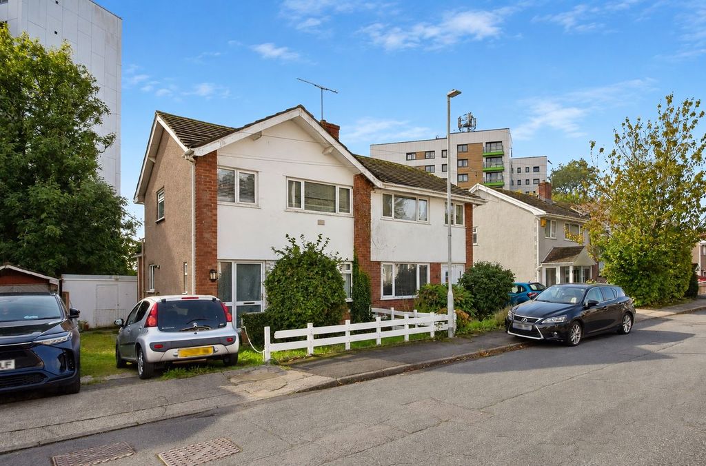 Property photo 1 of 14