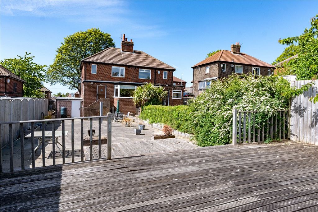 Property photo 1 of 15 Picture No. 14