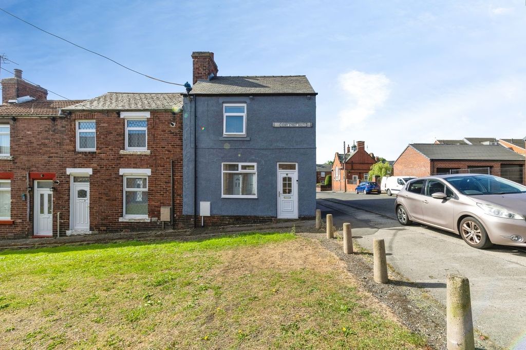 Property photo 1 of 15