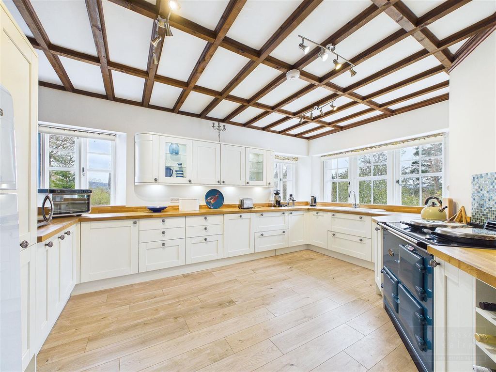 Property photo 2 of 37 Kitchen