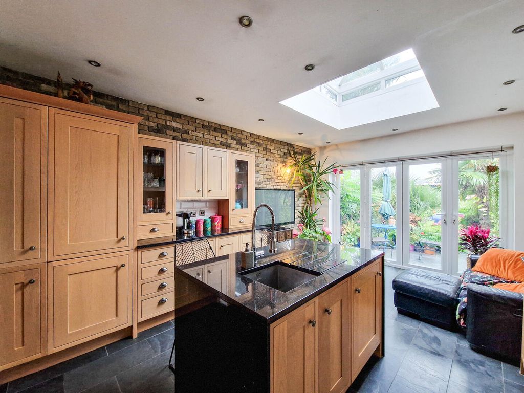 Property photo 1 of 24 Kitchen With Central Island