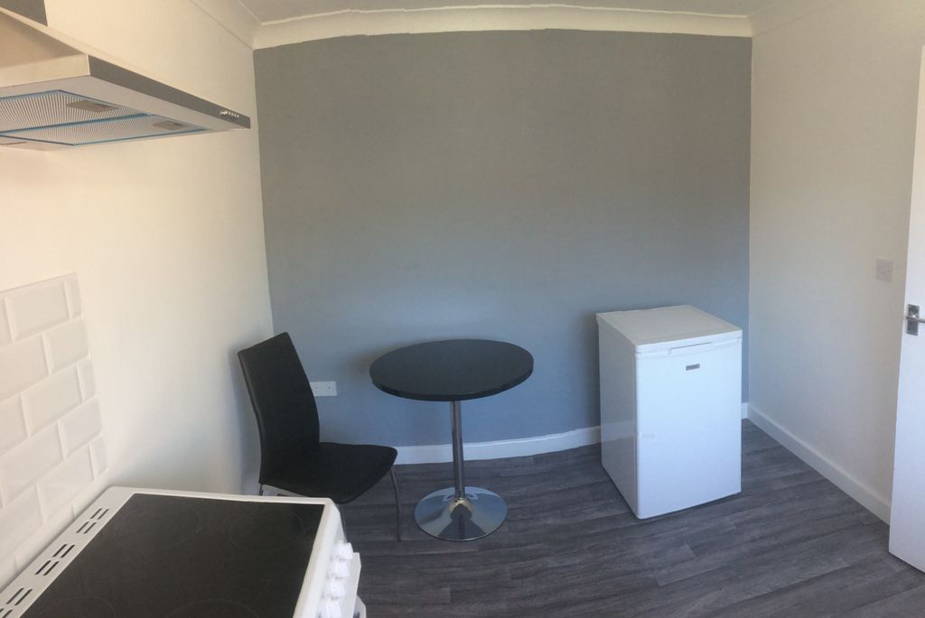 Property photo 2 of 9 Gallery