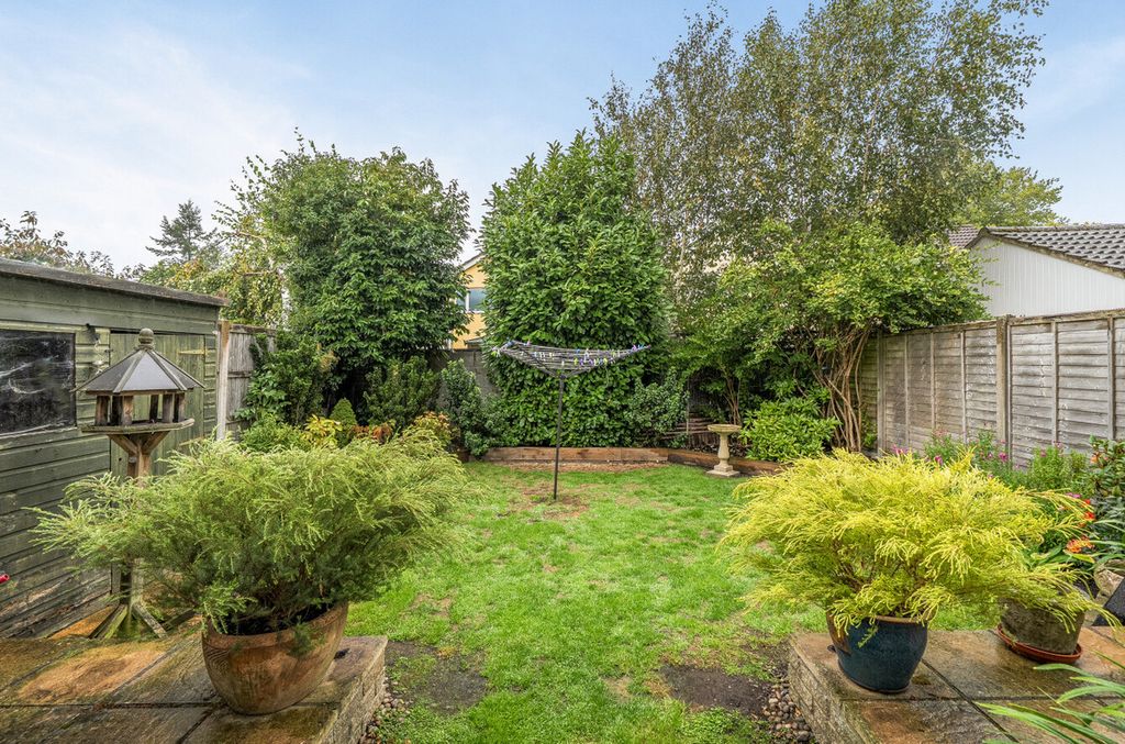 Property photo 2 of 16