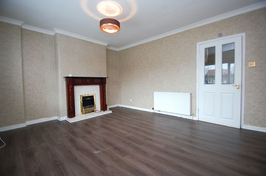 Property photo 3 of 19 4800994