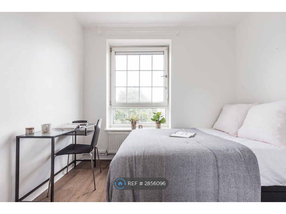 Property photo 3 of 26