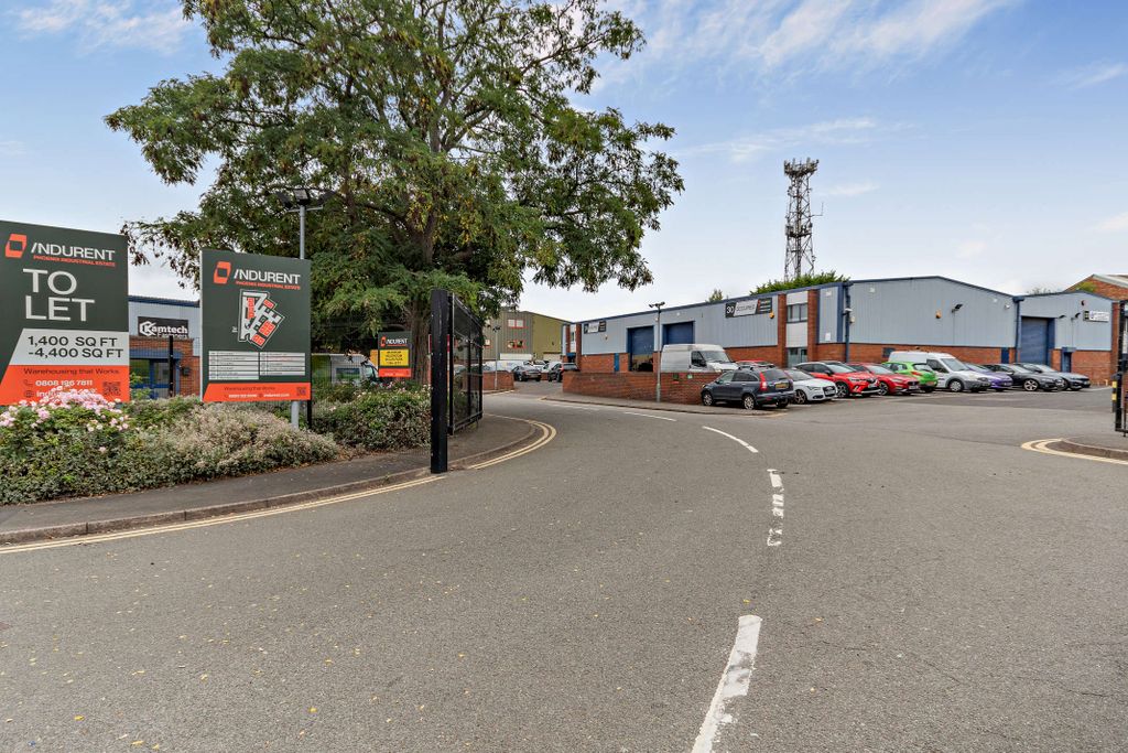 Property photo 1 of 4