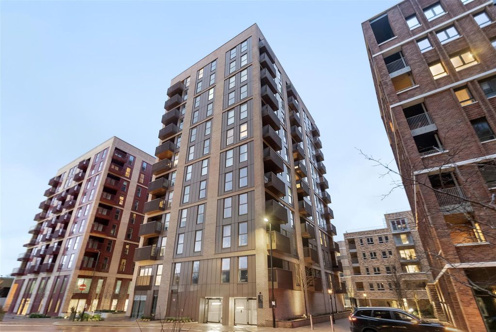 Property photo 1 of 15