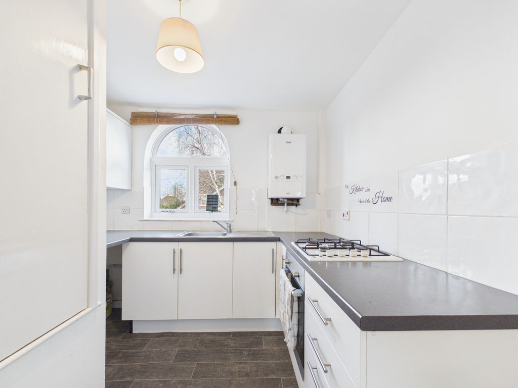 Property photo 3 of 12 4765808