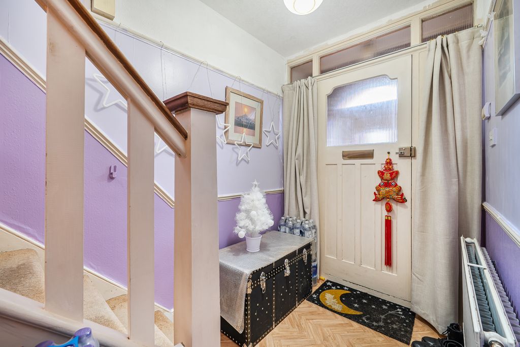 Property photo 2 of 14 Picture No. 07