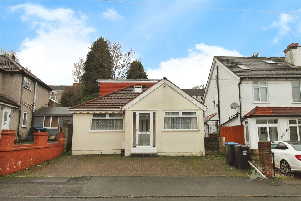 Property photo 2 of 16 Exterior