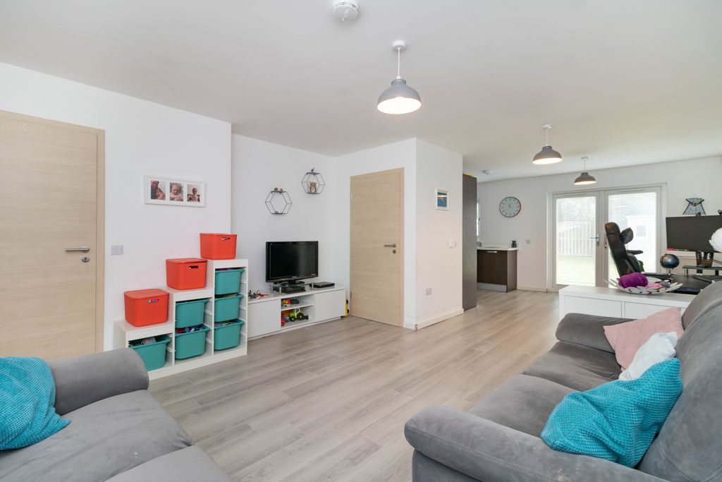 Property photo 3 of 20 Open-Plan Living Area