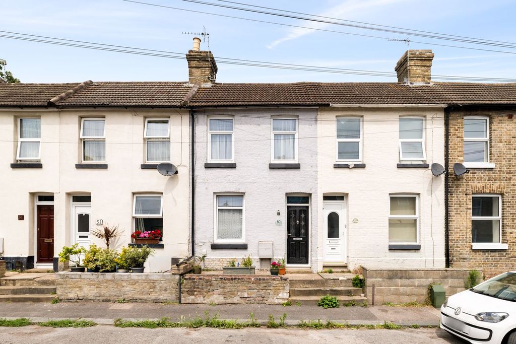 Property photo 1 of 11