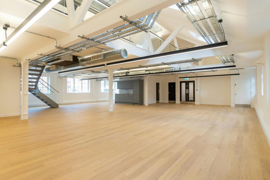 Property photo 3 of 16 2nd Floor