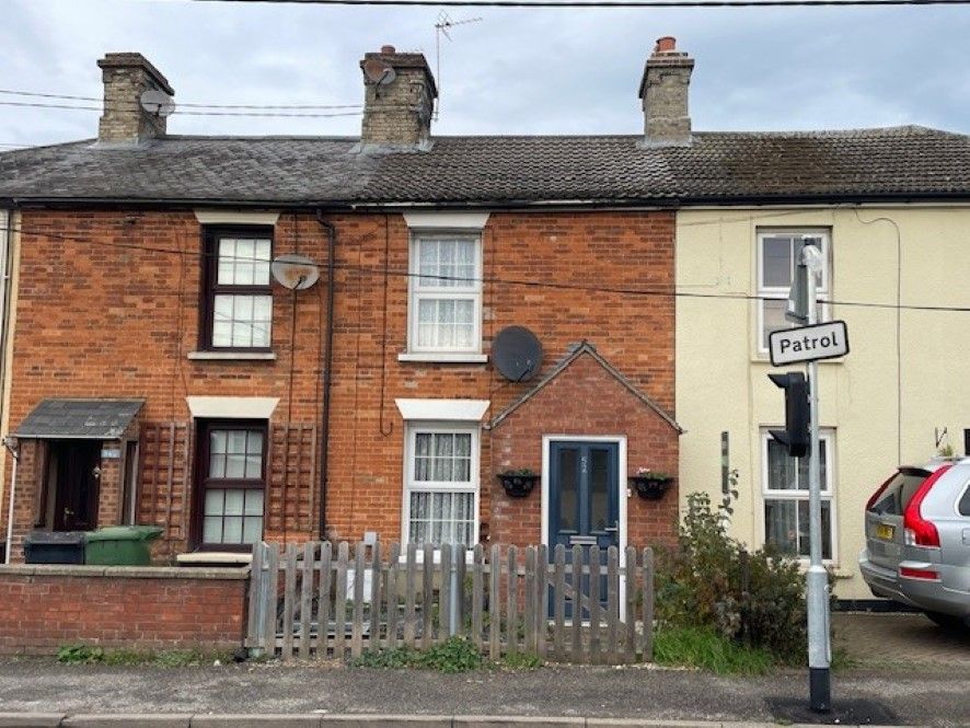 Property photo 1 of 12