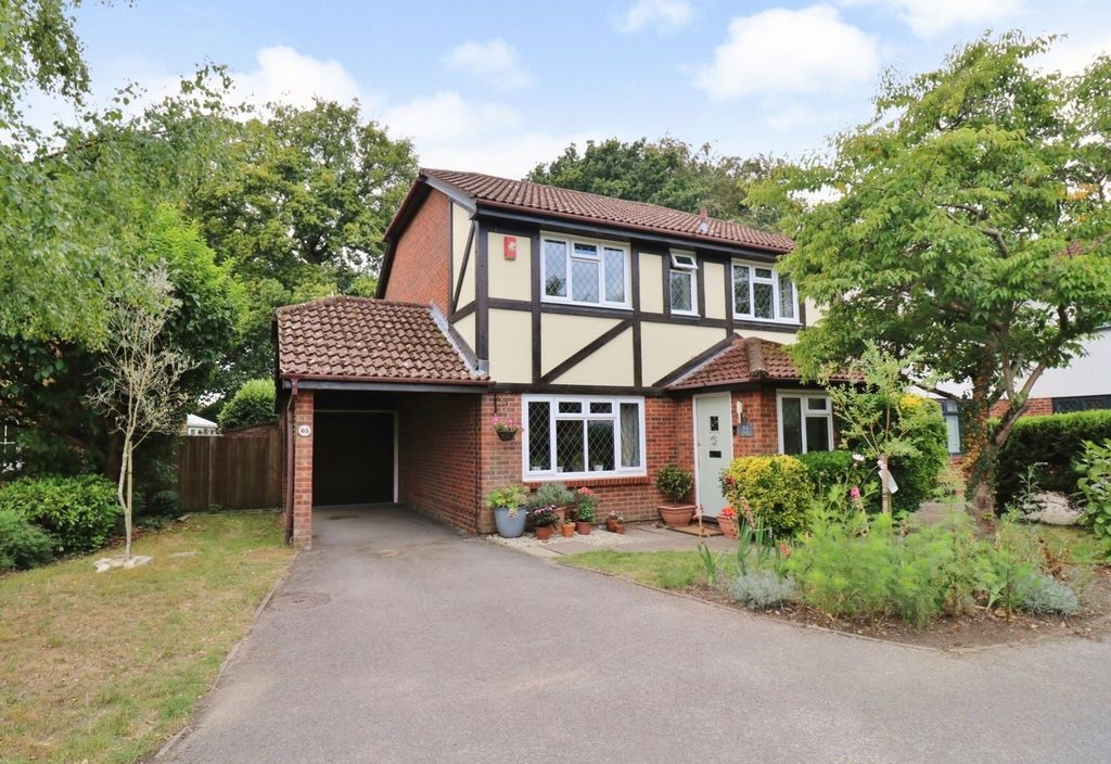 Property photo 1 of 24