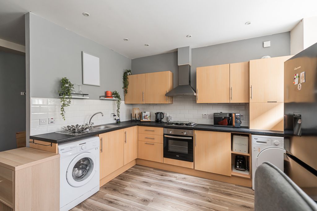 Property photo 1 of 14 Primary Property Image