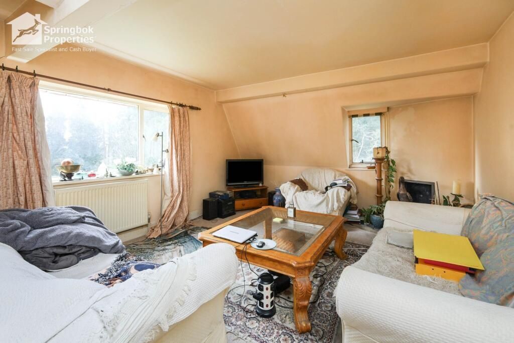 Property photo 3 of 13 Image 2