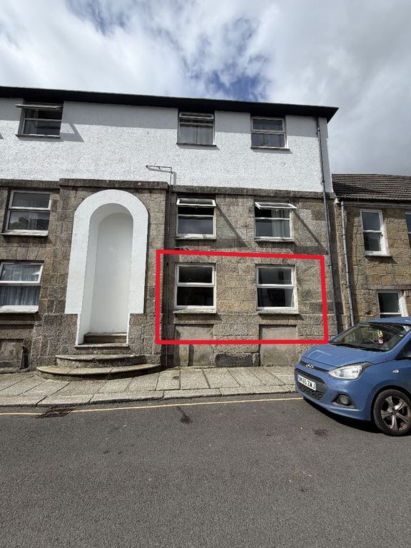 Property photo 1 of 8