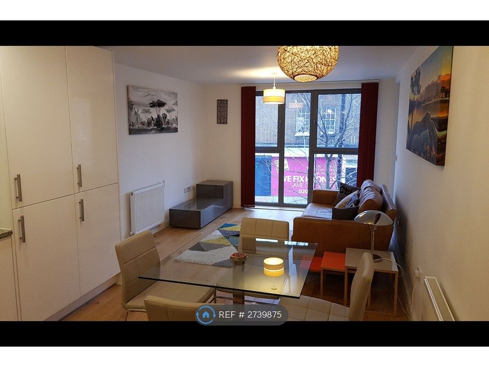 Property photo 2 of 27