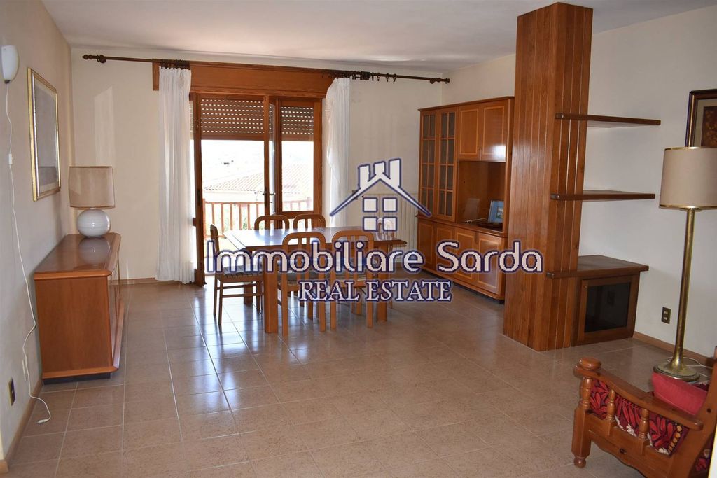 Property photo 3 of 31