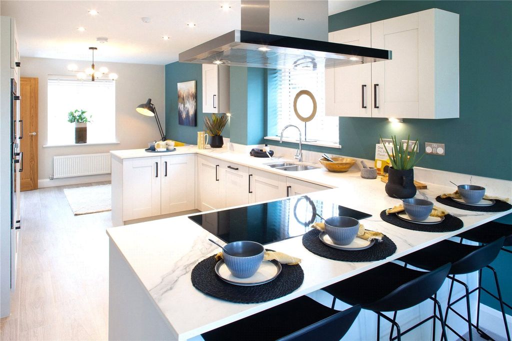 Property photo 3 of 14 Linden Show Home