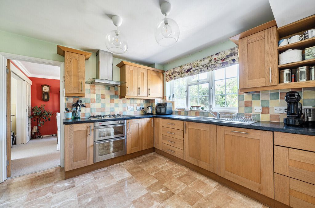 Property photo 3 of 13 Kitchen
