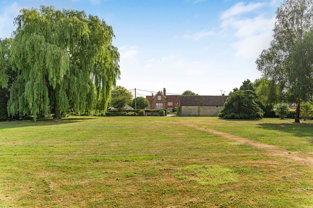 Property photo 3 of 20