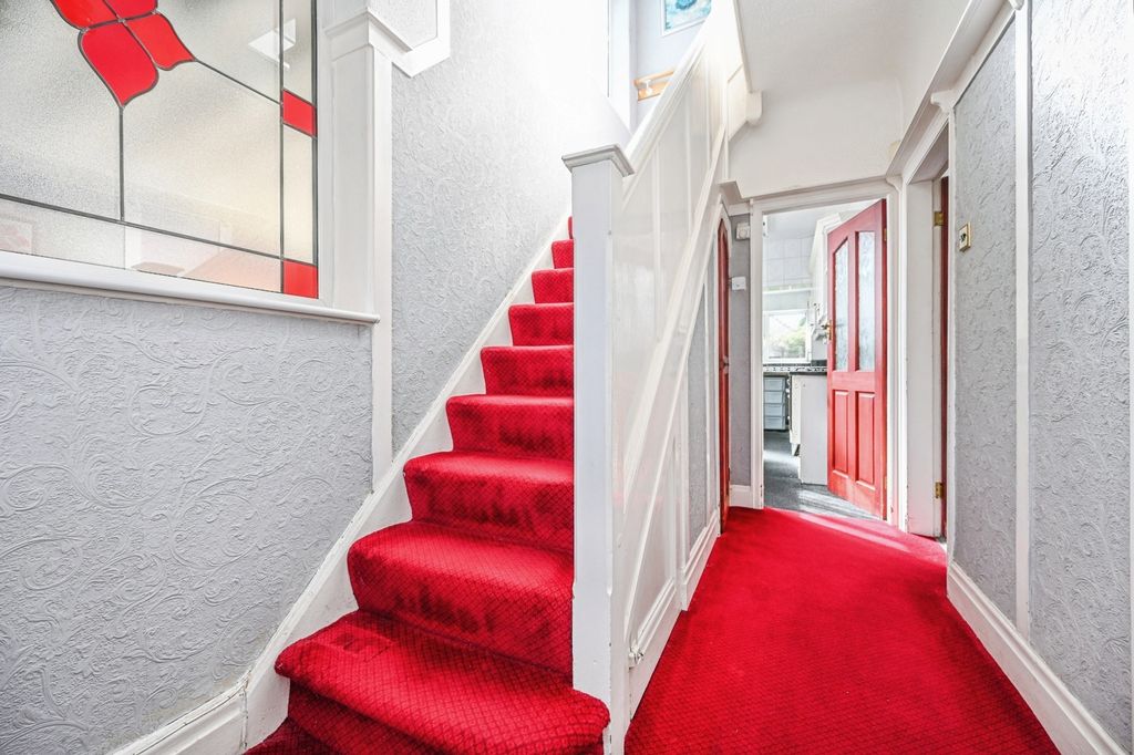 Property photo 2 of 14 Pbox-Img.Jpg