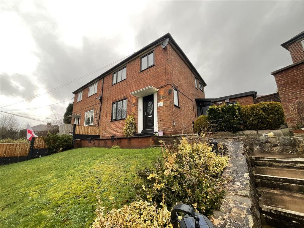 Property photo 1 of 13 Front