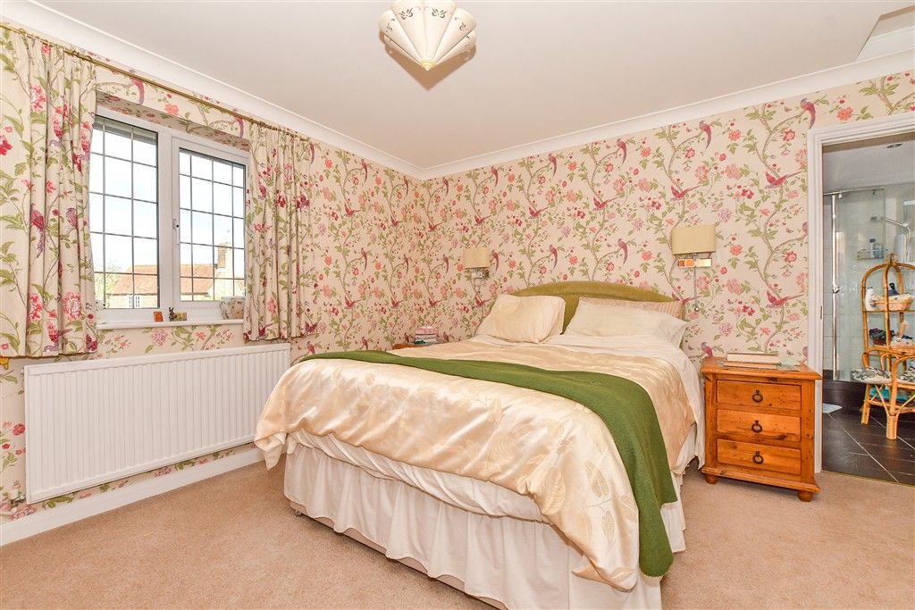 Property photo 2 of 16 Bedroom 1
