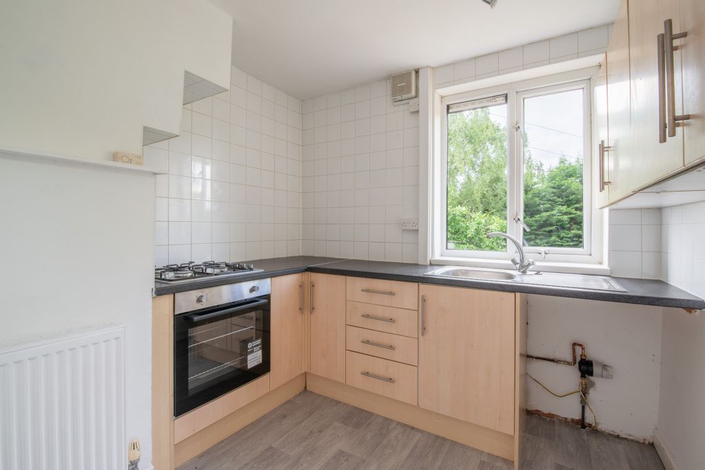 Property photo 3 of 21 Breakfast Kitchen