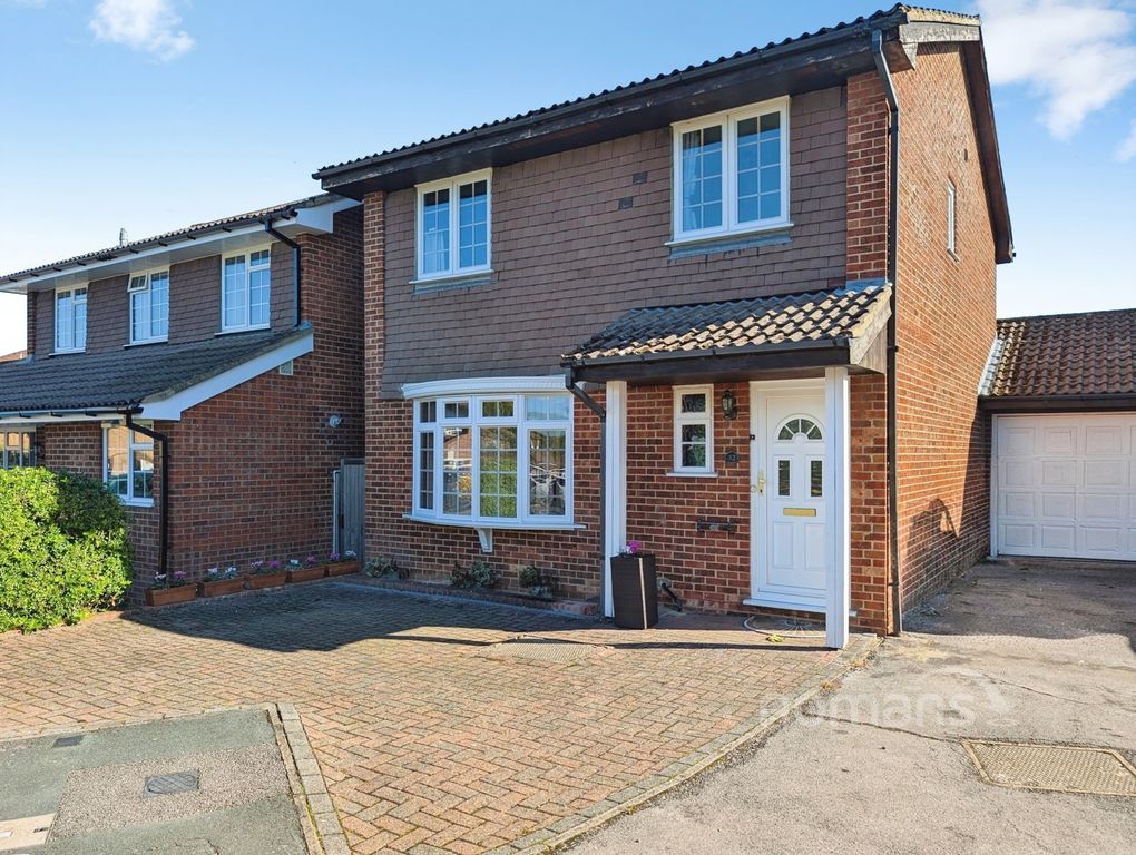 Property photo 1 of 16 Pbox-Img.Jpg