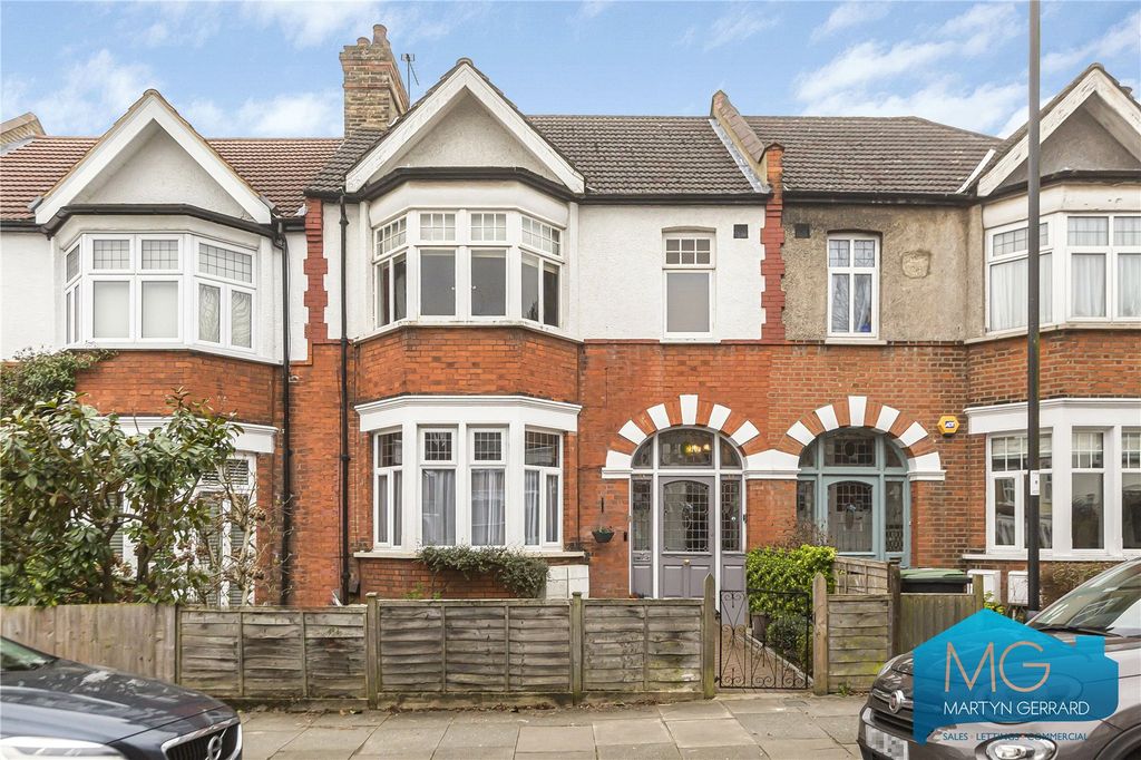 Property photo 1 of 17 Picture No. 05