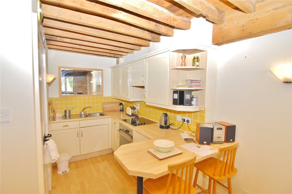 Property photo 3 of 15 Picture No. 06