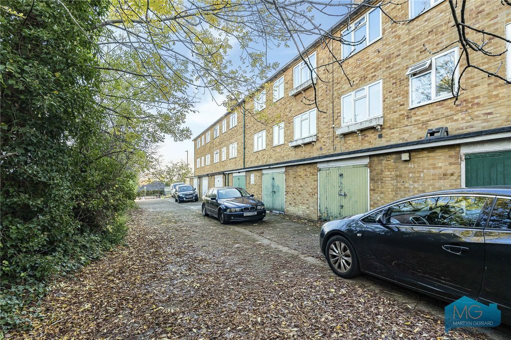 Property photo 2 of 17 Picture No. 04