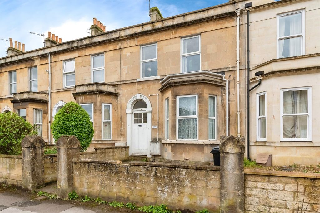 Property photo 1 of 7