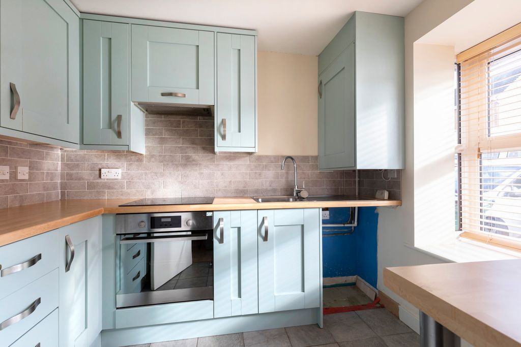 Property photo 3 of 7