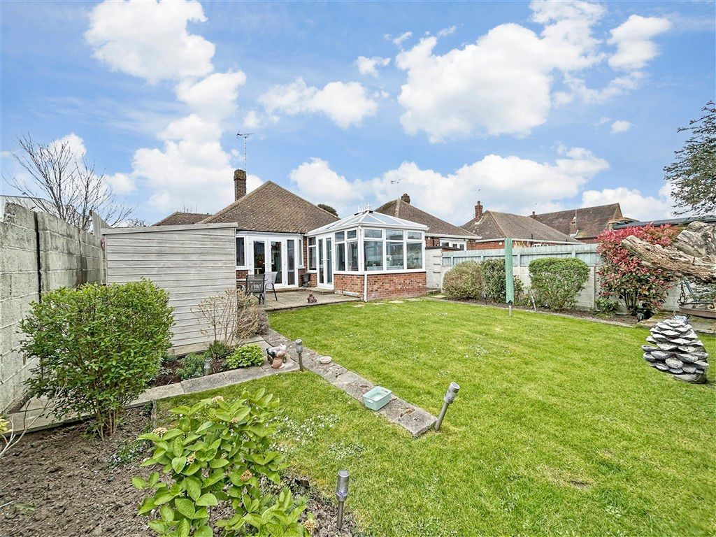 Property photo 2 of 8 Garden / Rear Elevation