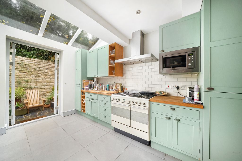 Property photo 3 of 21 Dsc01966