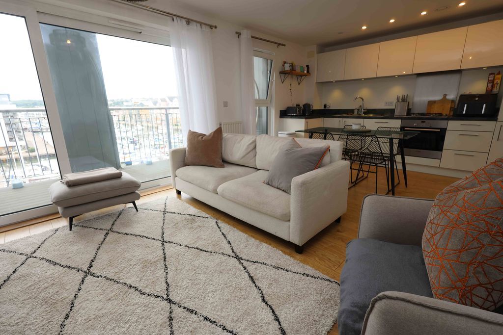 Property photo 2 of 14 Open Plan Living